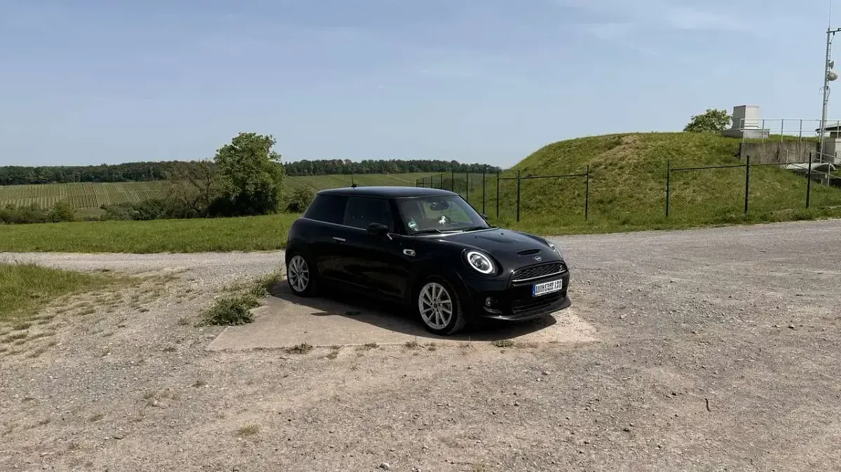 Gebraucht Mini Cooper SE 135 kW (184 PS) 2020 Schwarz Kleinwagen