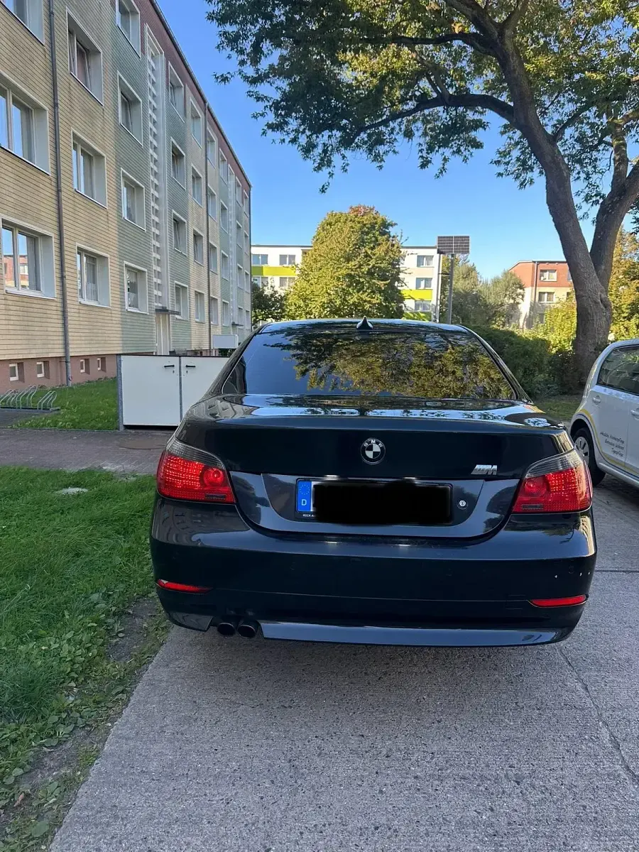 Gebraucht BMW 525 200 PS (147 kW) 2005 Schwarz Limousine