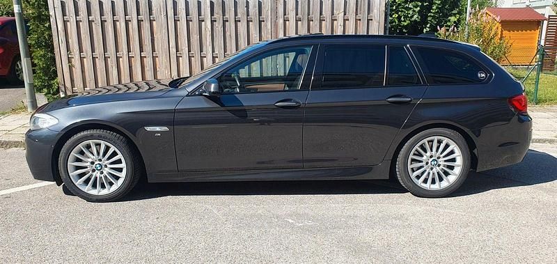 Gebraucht BMW 535 Comfort Edition 313 PS (230 kW) 2012 Grau Kombi