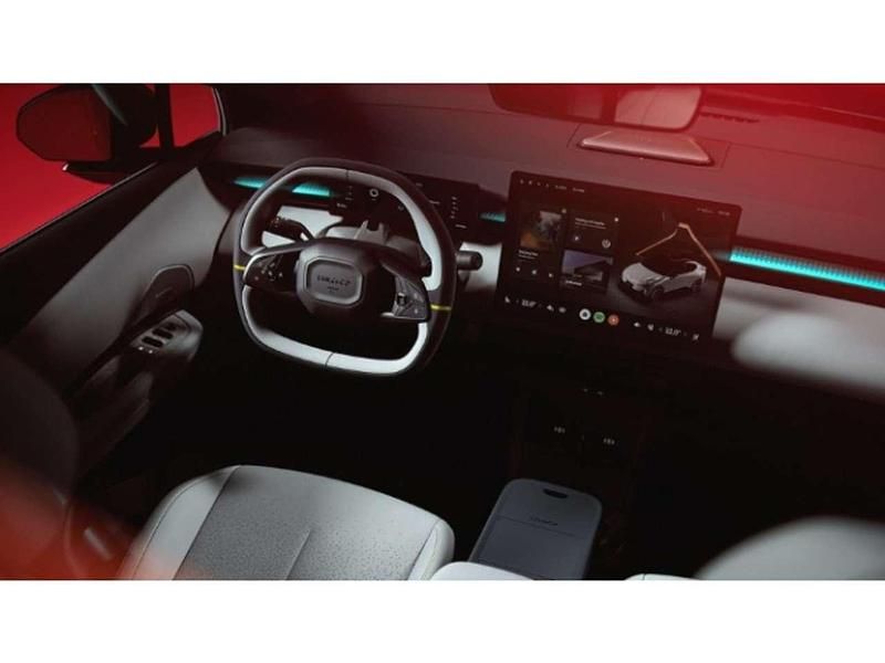 Neu Lynk & Co 02 272 PS (200 kW) 2025 Rot SUV