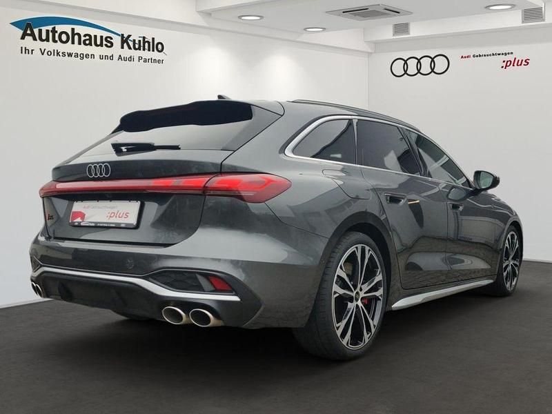 Gebraucht Audi S5 Ambiente 367 PS (269 kW) 2024 Daytonagrau perleffekt Kombi