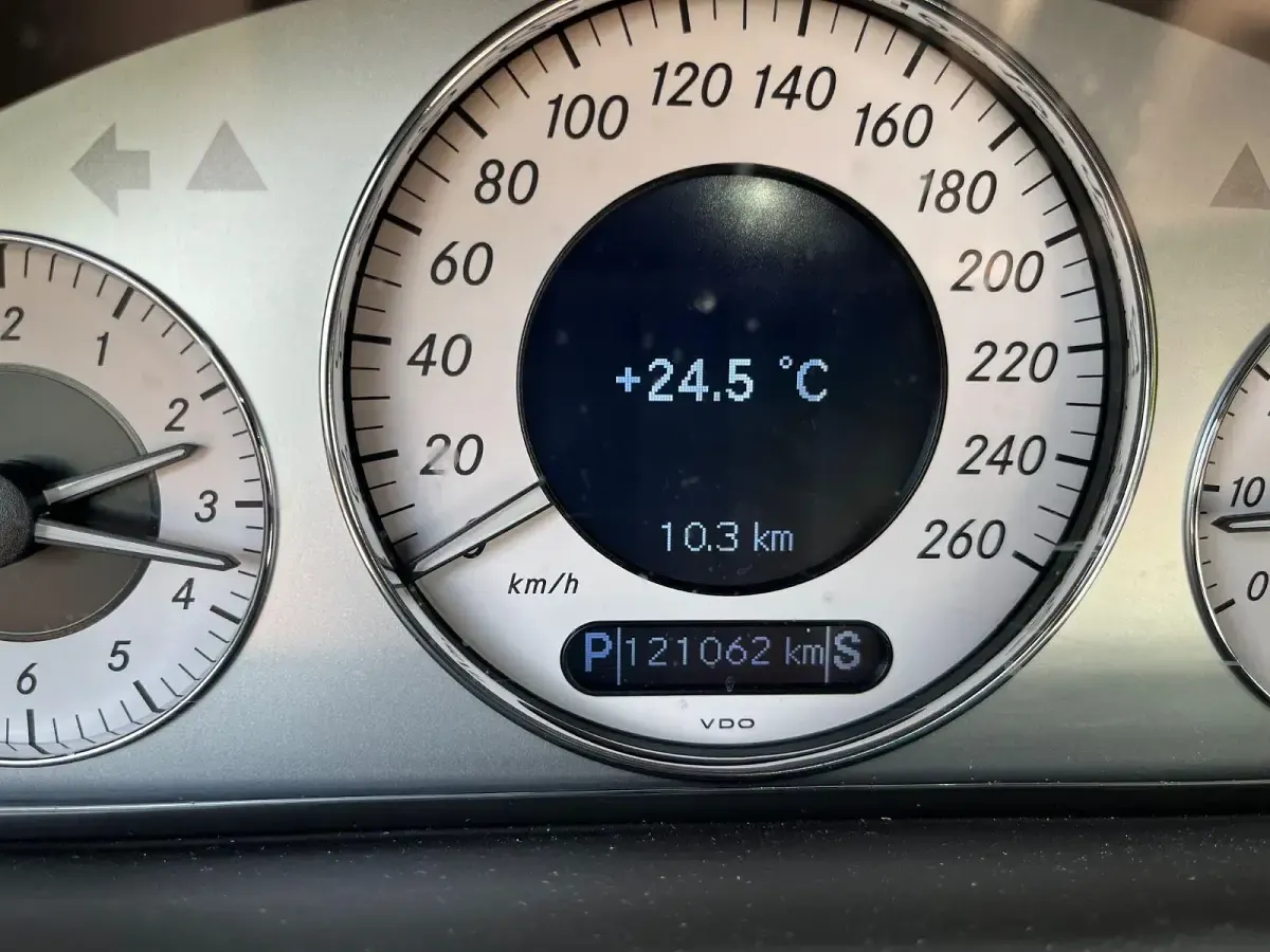 Gebraucht Mercedes CLK200 Avantgarde 163 PS (119 kW) 2006 Silber Coupé