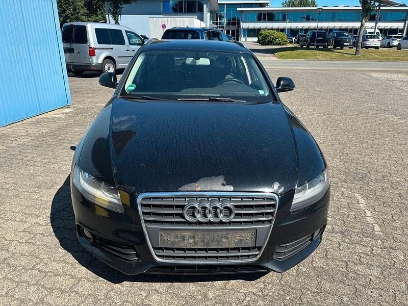 Schwarz Gebraucht 2009 Audi A4 Attraction Kombi | 3.600 € (Fairer Preis) - Bild 1/4