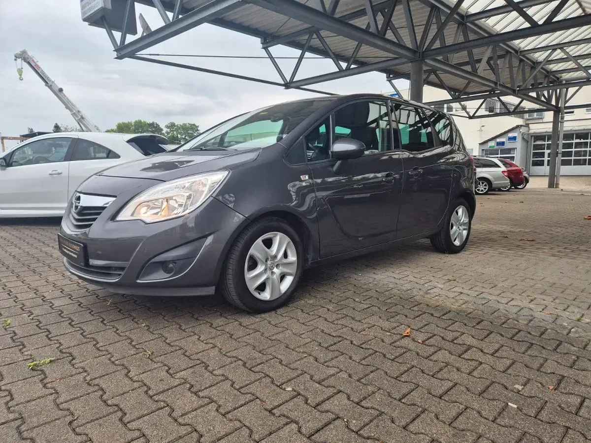 Gebraucht Opel Meriva 120 PS (88 kW) 2012 Grau Van / Kleinbus