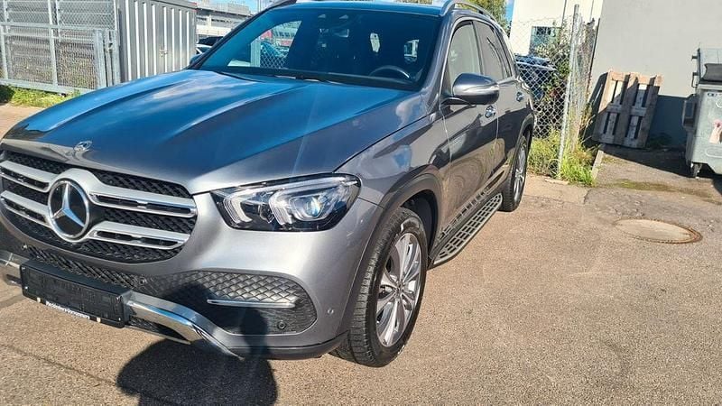 Gebraucht Mercedes GLE300 AMG 245 PS (180 kW) 2020 Grau SUV