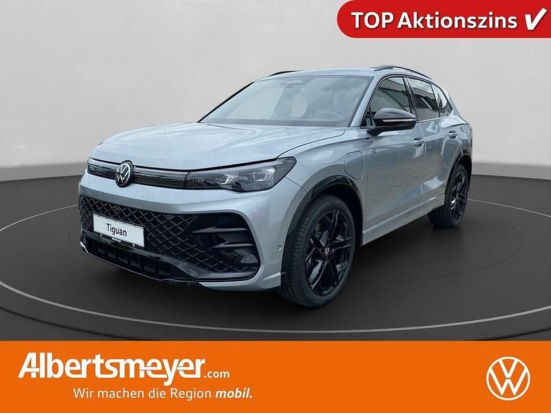 Silber Neu 2025 VW Tiguan R-line SUV | 65.799 € - Bild 1/4