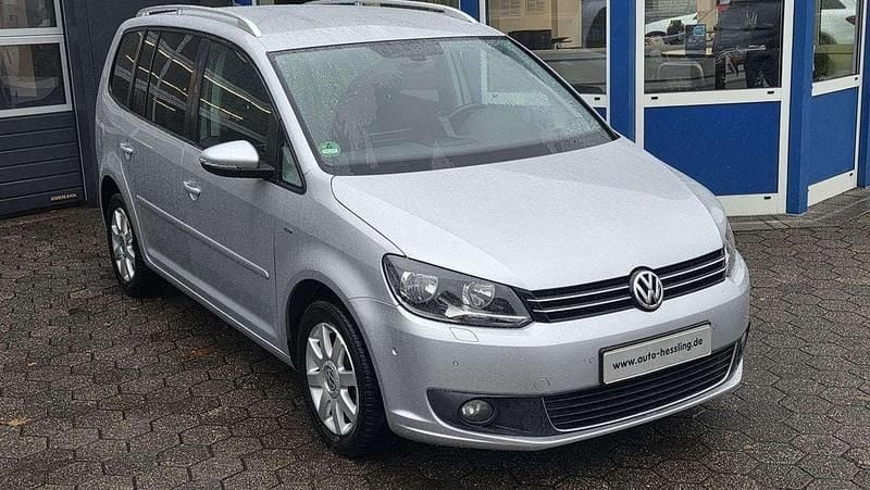 Gebraucht VW Touran Cup 105 PS (77 kW) 2014 Silber Van / Kleinbus