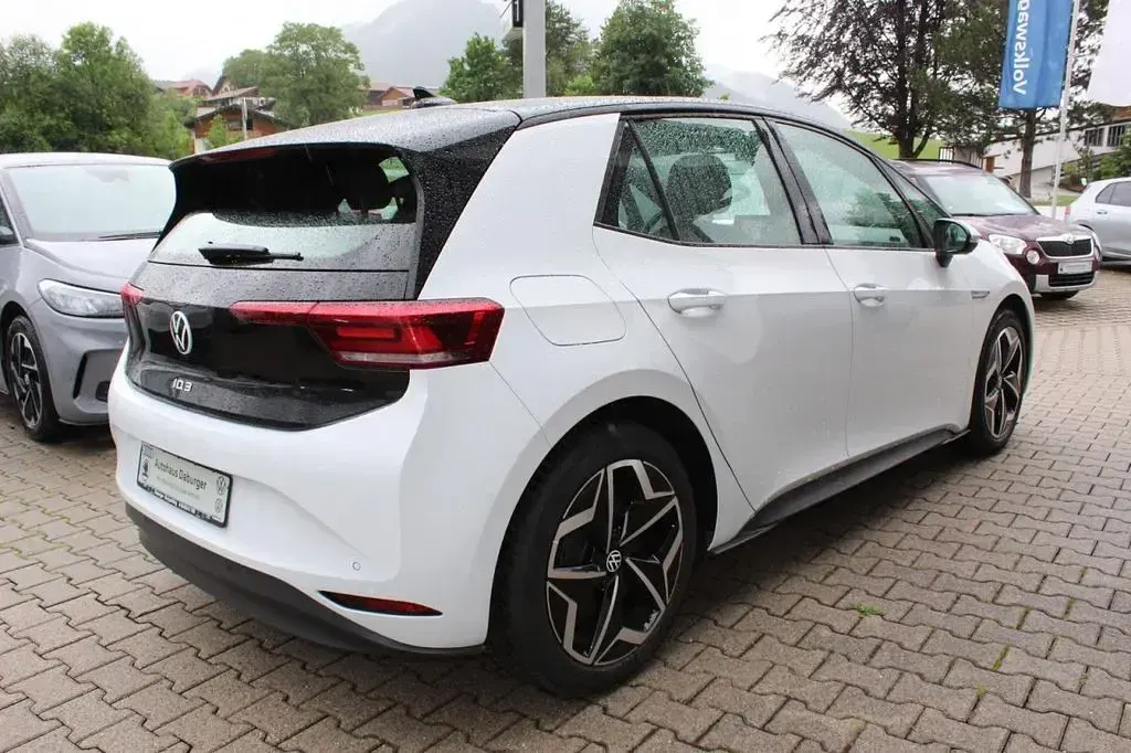 Gebraucht VW ID.3 Pro 106 kW (145 PS) 2021 Gletscherweiß Kleinwagen