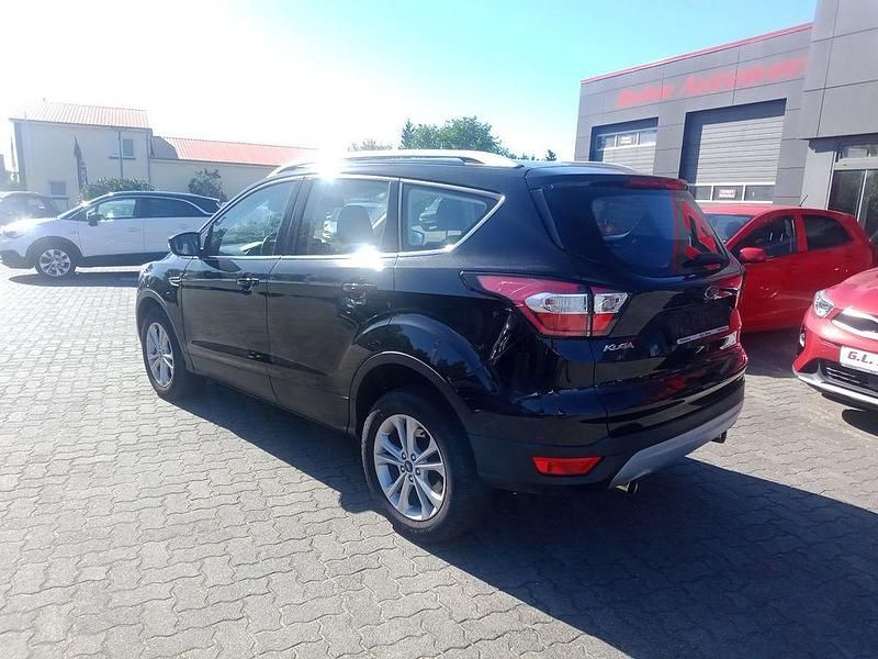 Gebraucht Ford Kuga Cool & Connect 150 PS (110 kW) 2019 Schwarz SUV