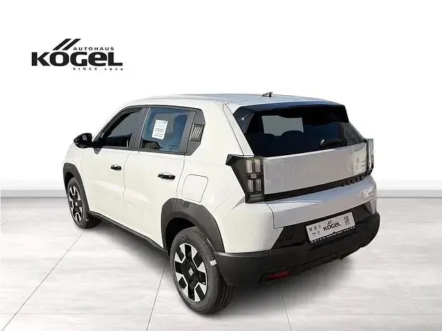 Neu Fiat Grande Panda Icon 110 PS (80 kW) 2025 Weiß (gelato weiß) Kleinwagen
