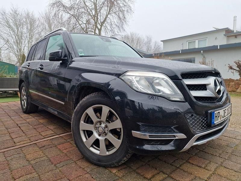 Gebraucht Mercedes GLK200 144 PS (105 kW) 2012 Schwarz SUV