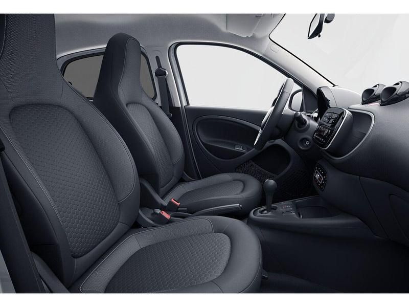 Gebraucht Smart ForFour Electric Drive 60 kW (82 PS) 2021 Weiß karosserie in white Limousine