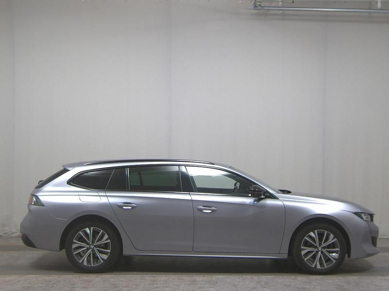Grau Gebraucht 2023 Peugeot 508 Allure | 17.780 € (Guter Preis) - Bild 1/4