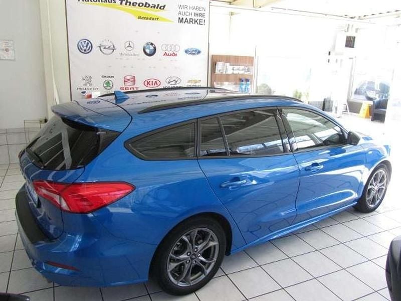 Gebraucht Ford Focus ST-Line 150 PS (110 kW) 2021 Dynamicblau Kombi