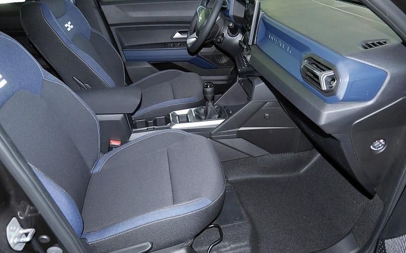 Neu Dacia Duster Journey 140 PS (102 kW) 2025 Schwarz SUV