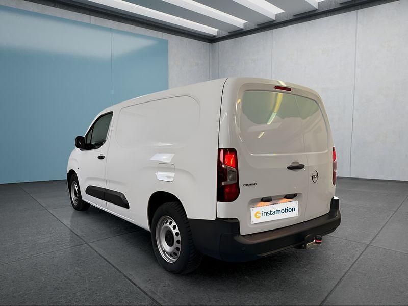 Gebraucht Opel Combo Edition 131 PS (96 kW) 2021 Weiß Limousine