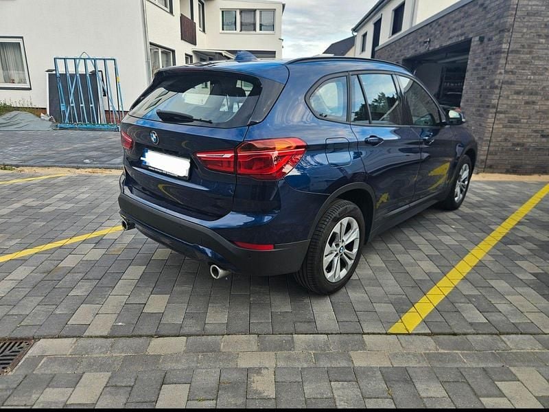 Gebraucht BMW X1 Advantage 190 PS (139 kW) 2020 Blau SUV