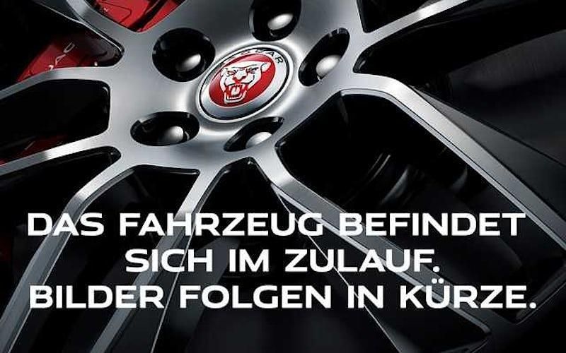 Grau Gebraucht 2025 Jaguar F-Pace R-Dynamic SUV | 57.899 € (Teuer) - Bild 1/1