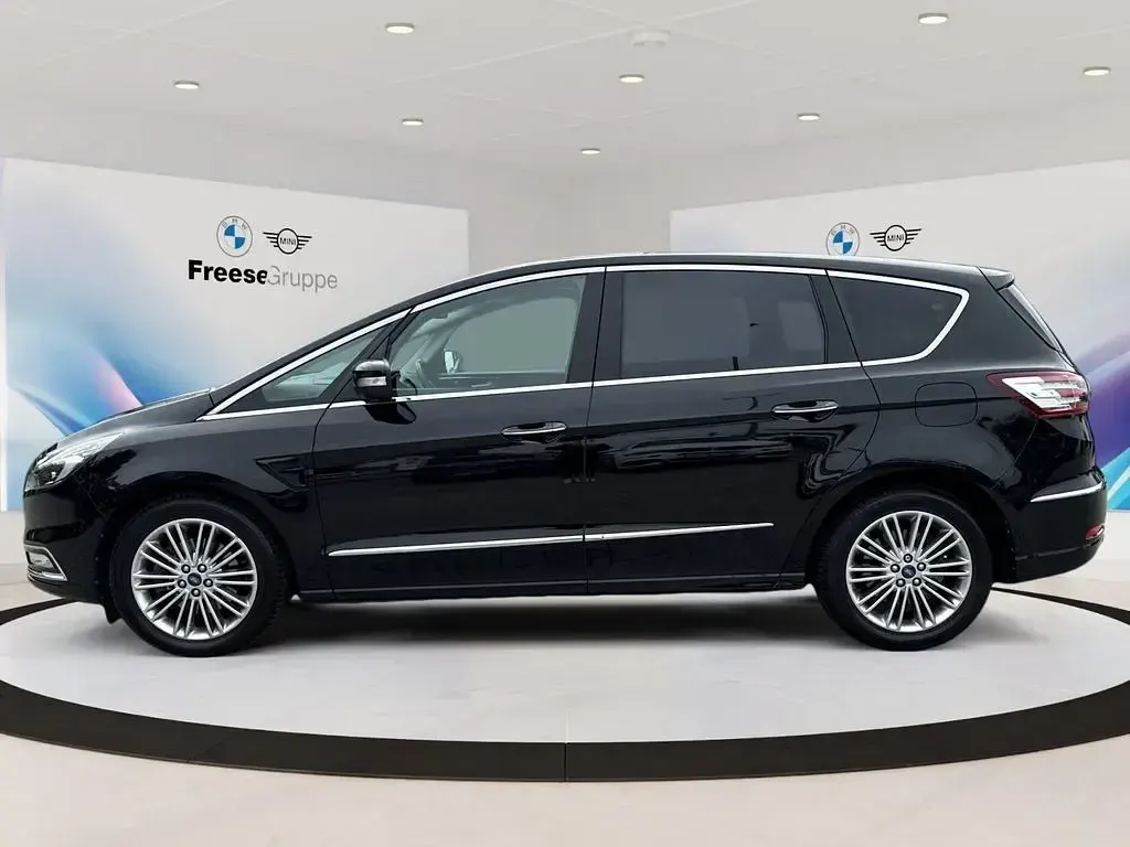 Gebraucht Ford S-MAX Vignale 190 PS (139 kW) 2019 Schwarz Van / Kleinbus