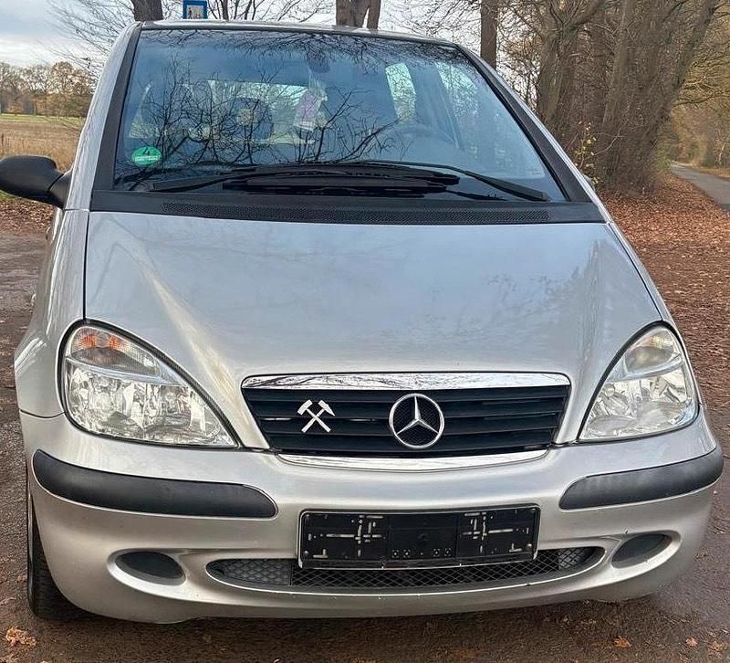 Silber Gebraucht 2003 Mercedes A170 Kleinwagen | 1.999 € (Fairer Preis) - Bild 1/4
