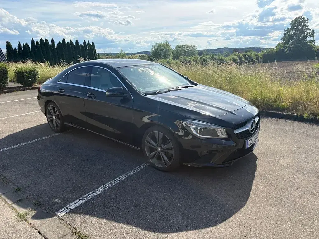 Gebraucht Mercedes CLA250 Urban 211 PS (155 kW) 2016 Schwarz Coupé
