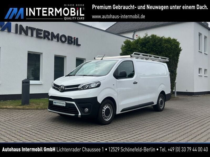 Weiß Gebraucht 2022 Toyota Proace Van | 19.990 € (Guter Preis) - Bild 1/4