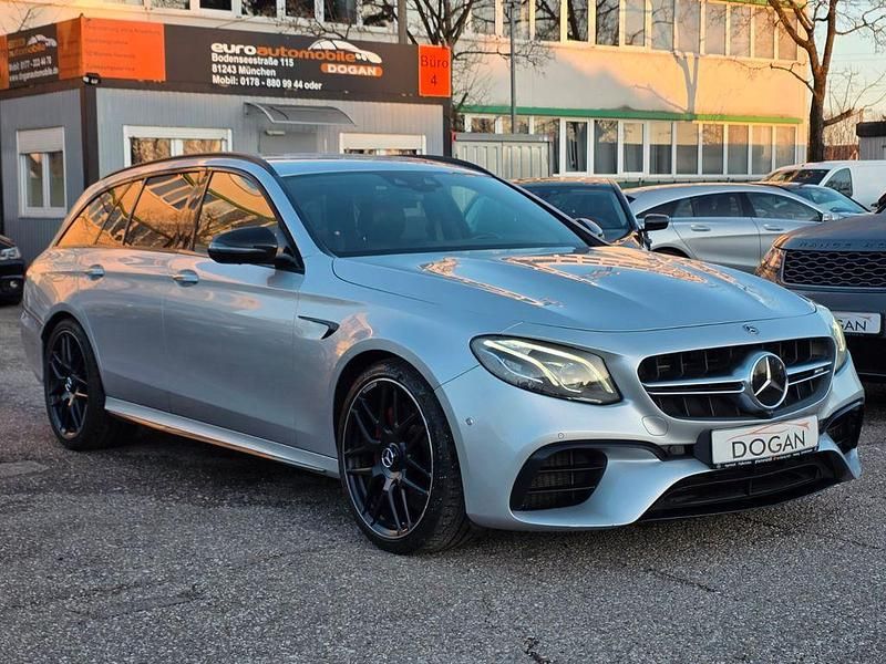 Gebraucht Mercedes E63S AMG AMG 612 PS (450 kW) 2018 Silber Limousine