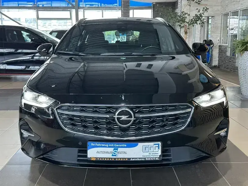 Gebraucht Opel Insignia Elegance 122 PS (89 kW) 2023 Schwarz Kombi