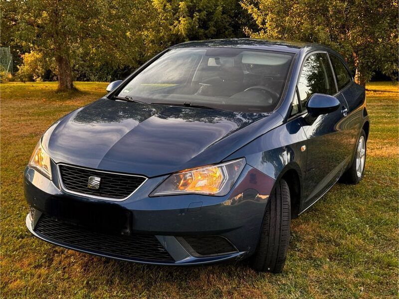 Blau Gebraucht 2013 Seat Ibiza SC Ecomotive Kleinwagen | 2.750 € (Fairer Preis) - Bild 1/4