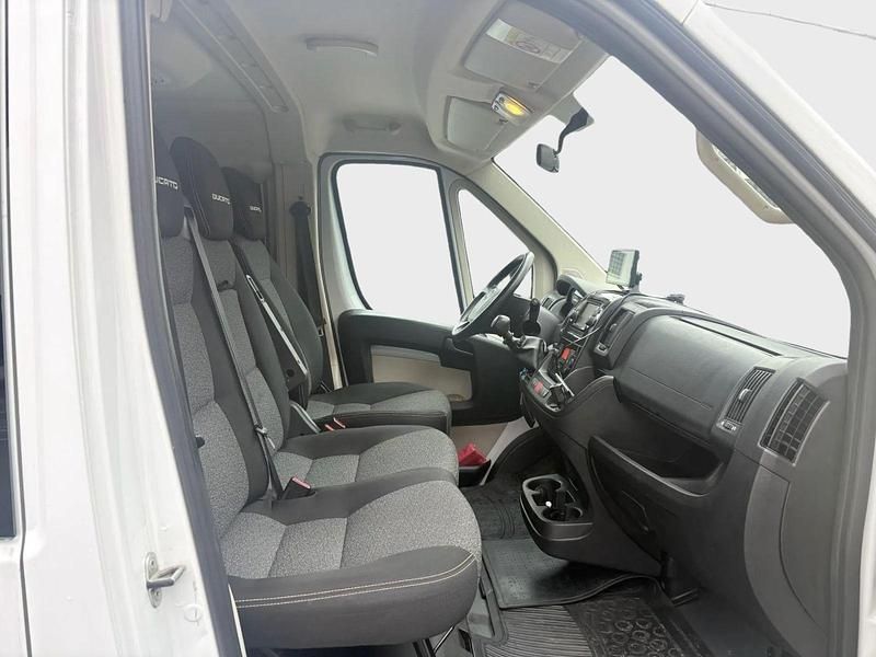 Gebraucht Fiat Ducato 148 PS (108 kW) 2018 Weiß Van