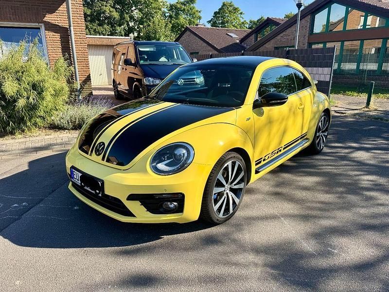 Gelb Gebraucht 2014 VW Beetle Limousine | 17.200 € (Teuer) - Bild 1/4