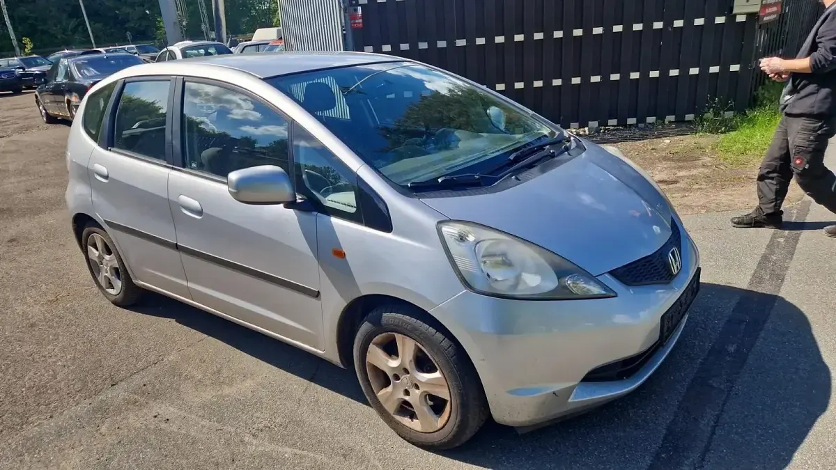 Occasion Honda Jazz 90 ch (66 kW) 2011 Argent Citadine
