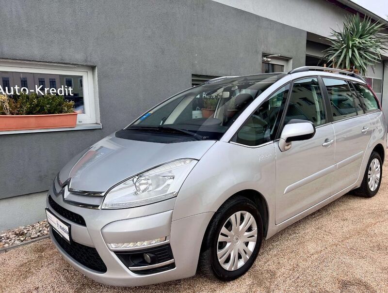 Grau Gebraucht 2011 Citroën Grand C4 Picasso SELECTION Van / Kleinbus | 5.999 € (Teuer) - Bild 1/4