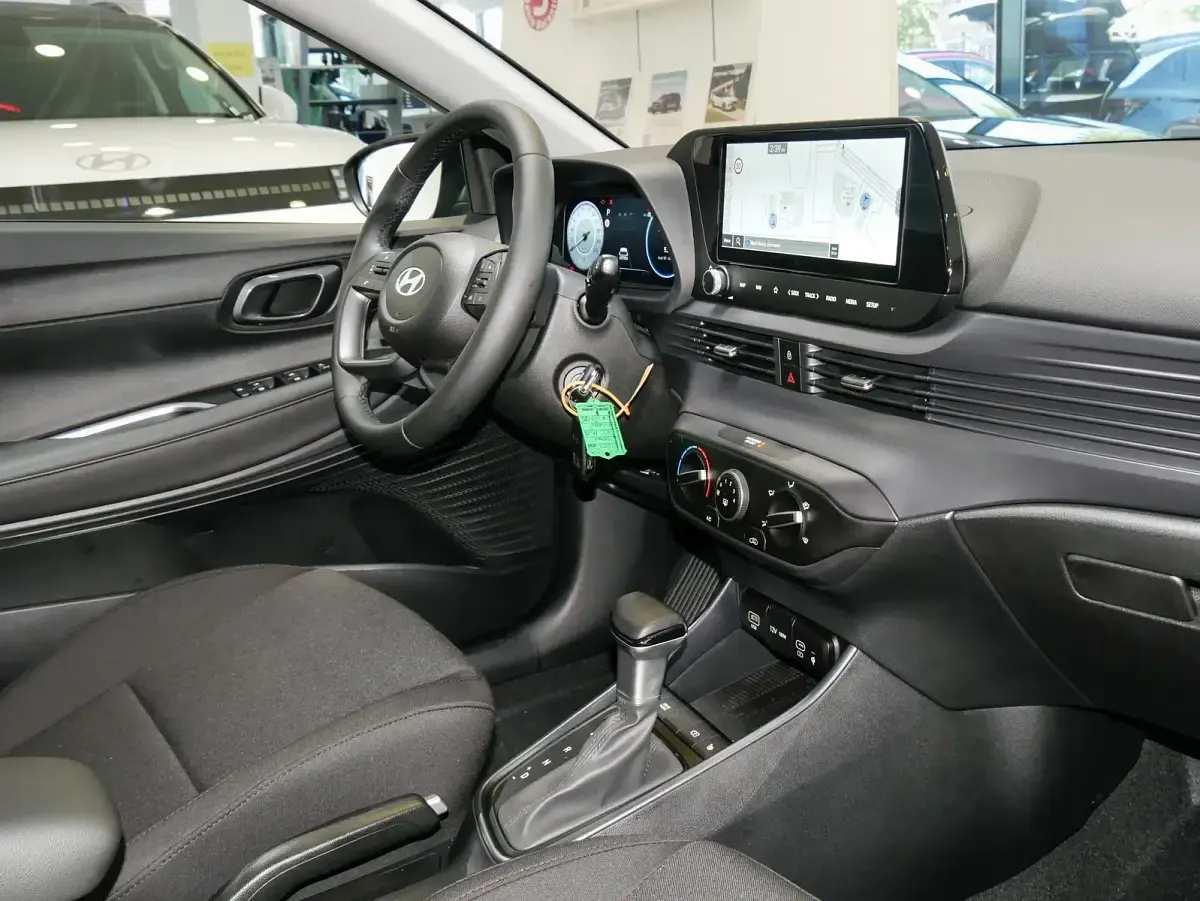 Neu Hyundai i20 Trend 90 PS (66 kW) 2026 Aurora grey Kleinwagen