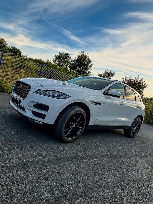 Gebraucht Jaguar F-Pace 180 PS (132 kW) 2017 Weiß SUV
