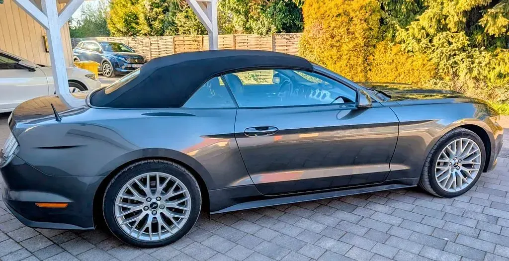 Gebraucht Ford Mustang Premium 317 PS (233 kW) 2015 Schwarz Cabrio