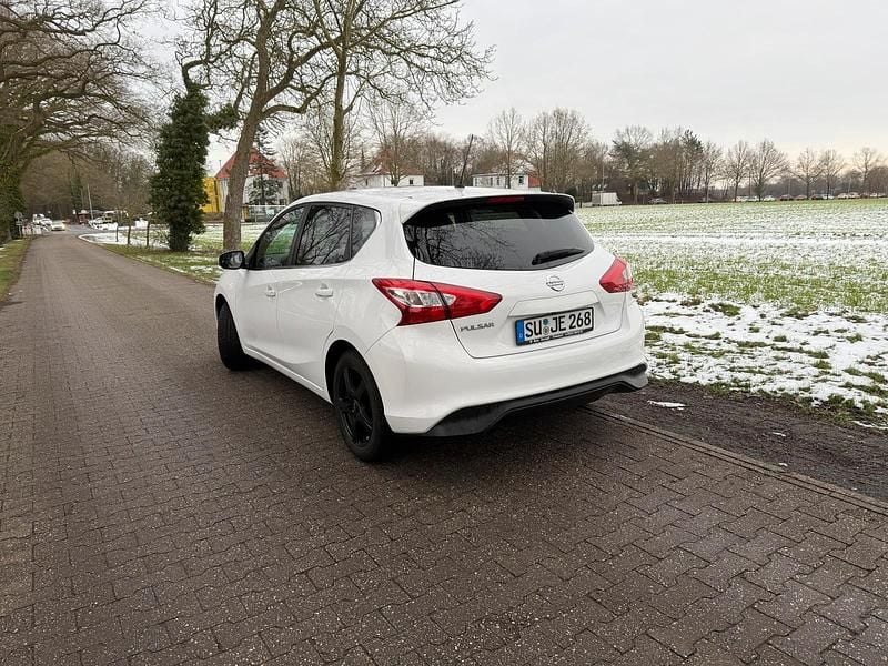Gebraucht Nissan Pulsar 115 PS (84 kW) 2017 Weiß Kleinwagen