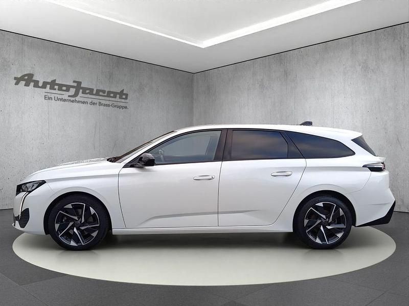 Gebraucht Peugeot 308 SW Allure 131 PS (96 kW) 2022 Weiß Kombi