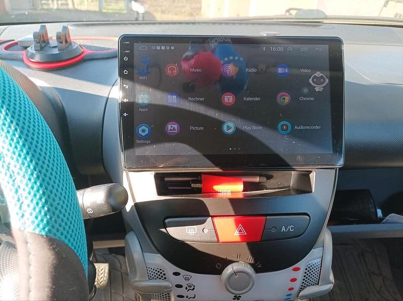 Gebraucht Toyota Aygo 68 PS (50 kW) 2009 Schwarz Kleinwagen