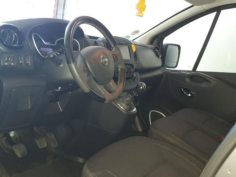 Gebraucht Opel Vivaro 120 PS (88 kW) 2017 Grau Van / Kleinbus