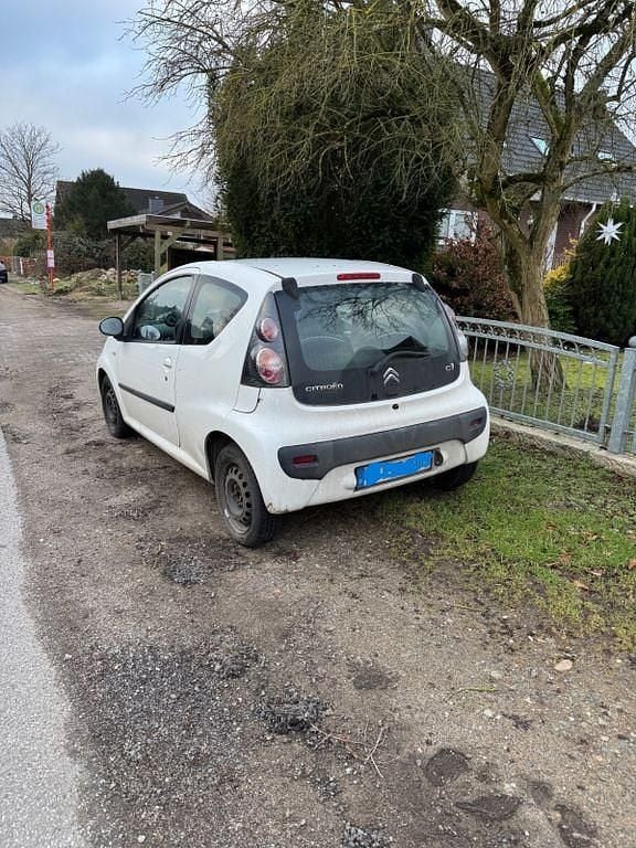 Gebraucht Citroën C1 Style 68 PS (50 kW) 2012 Weiß Kleinwagen