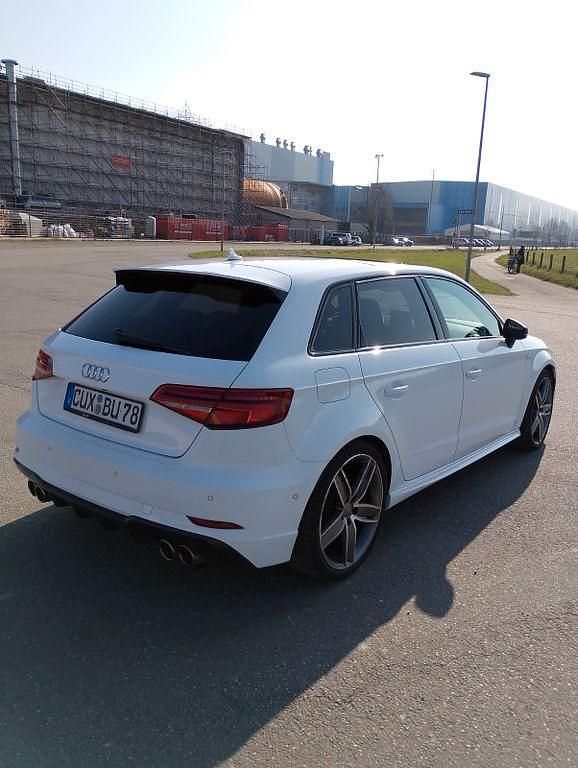 Gebraucht Audi A3 S-Line 150 PS (110 kW) 2017 Weiß Limousine