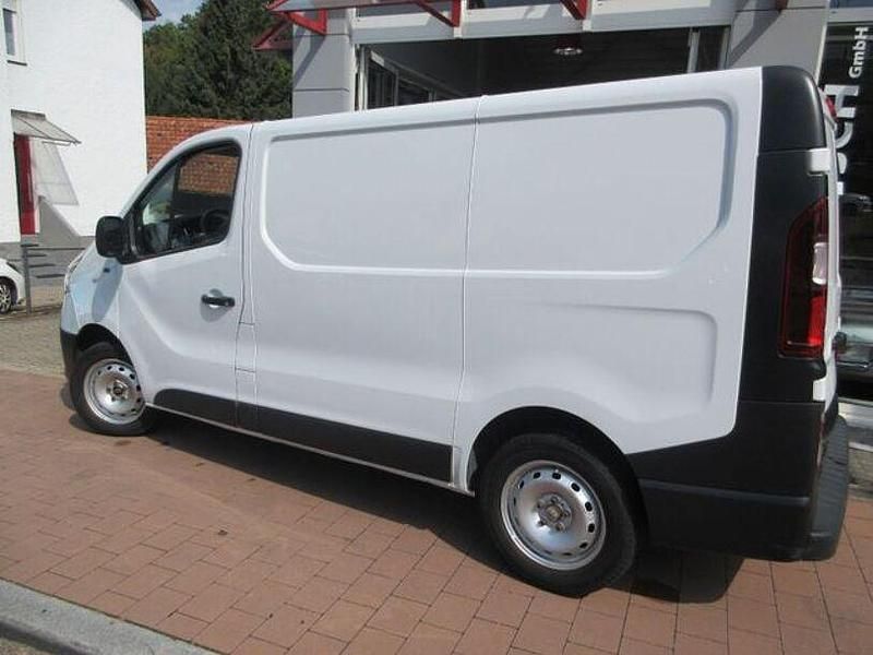 Gebraucht Renault Trafic 146 PS (107 kW) 2020 Weiss
