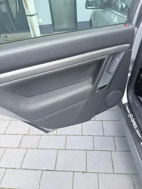 Gebraucht Opel Vectra 150 PS (110 kW) 2007 Silber Limousine