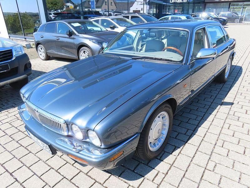 Gebraucht Jaguar XJ Sovereign 284 PS (208 kW) 1998 Grau Limousine