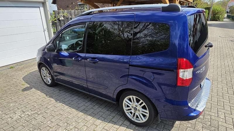 Occasion Ford Tourneo Titanium 101 ch (74 kW) 2017 Bleue Break