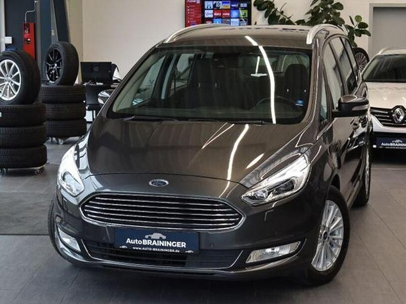 Grau Gebraucht 2019 Ford Galaxy Titanium Van / Kleinbus | 19.450 € (Guter Preis) - Bild 1/4