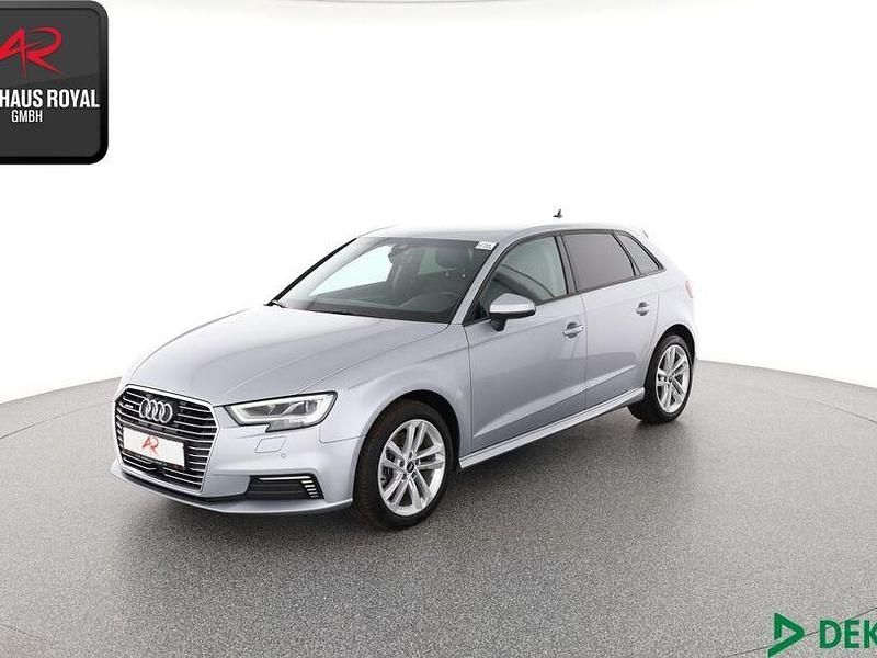 Silber Gebraucht 2020 Audi e-tron Advanced SUV | 19.380 € (Superpreis) - Bild 1/4