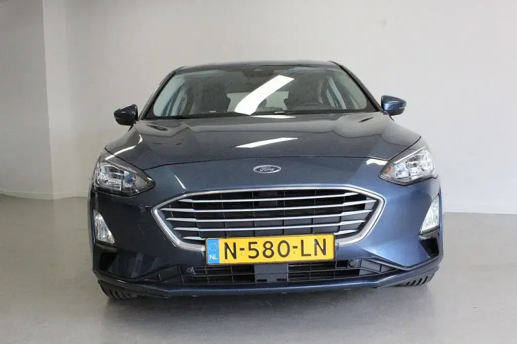 Gebraucht Ford Focus Business Edition 2021 Blau Limousine