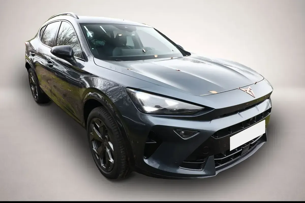 Neu Cupra Formentor 150 PS (110 kW) 2026 Grau SUV